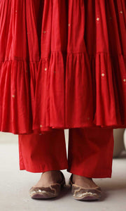 Maira Set- Red mulmul hand embroidered kurta with pants and dupatta (set of 3)
