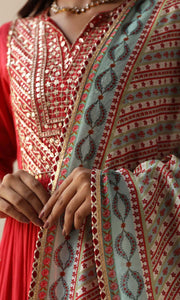 Maira Set- Red mulmul hand embroidered kurta with pants and dupatta (set of 3)