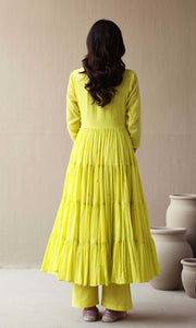 Maira Set- Mustard mulmul hand embroidered kurta with pants and dupatta (set of 3)
