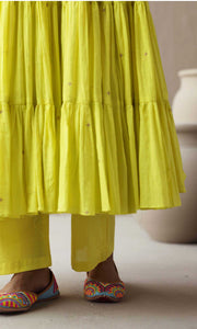 Maira Set- Mustard mulmul hand embroidered kurta with pants and dupatta (set of 3)