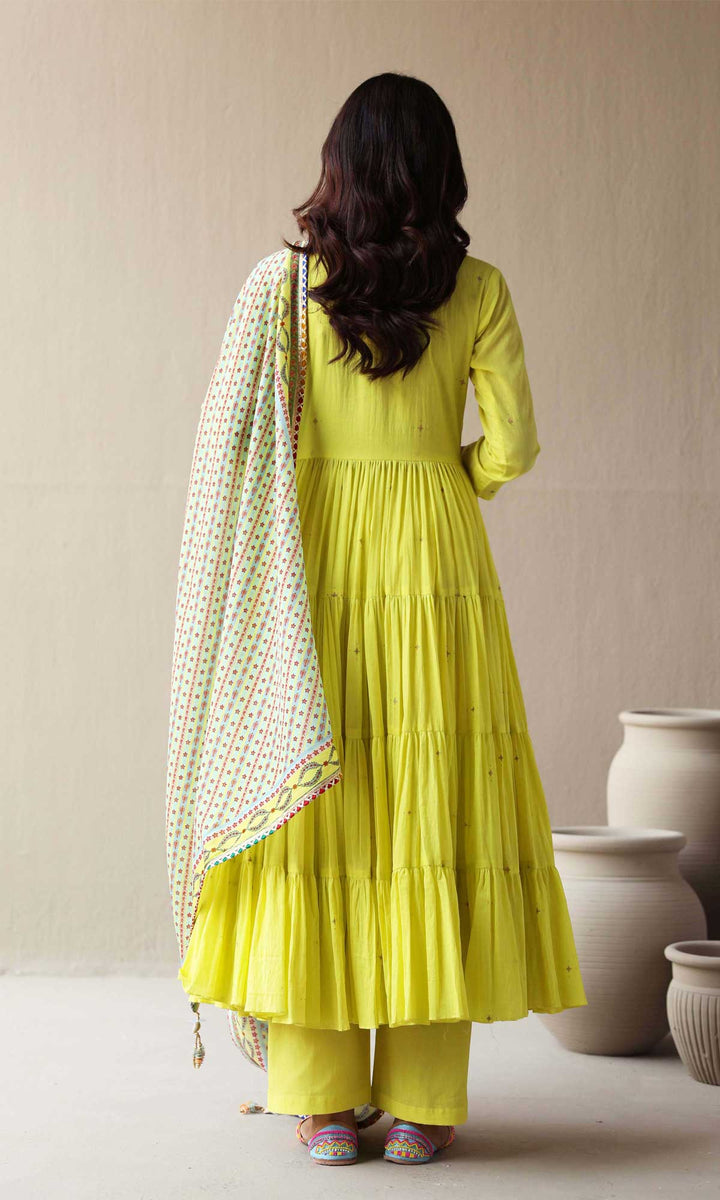 Maira Set- Baby Lime mulmul hand embroidered kurta with pants and dupatta (set of 3)