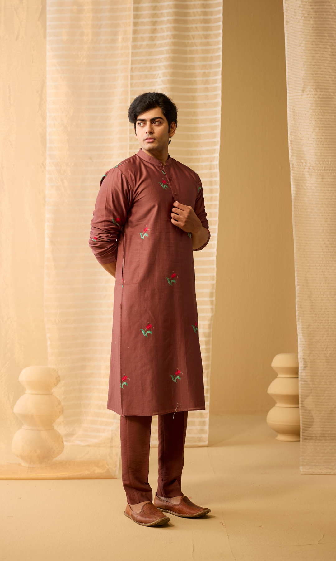 Aayan Set