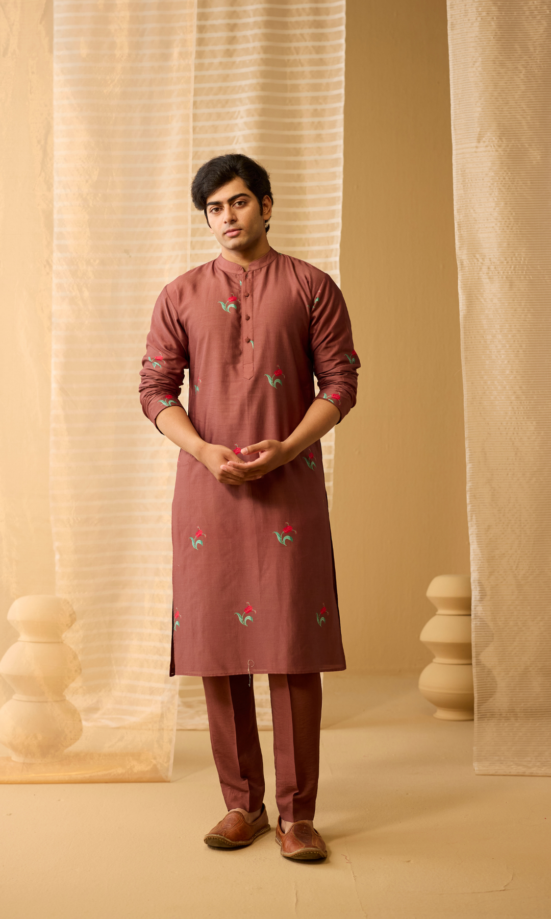 Aayan Set