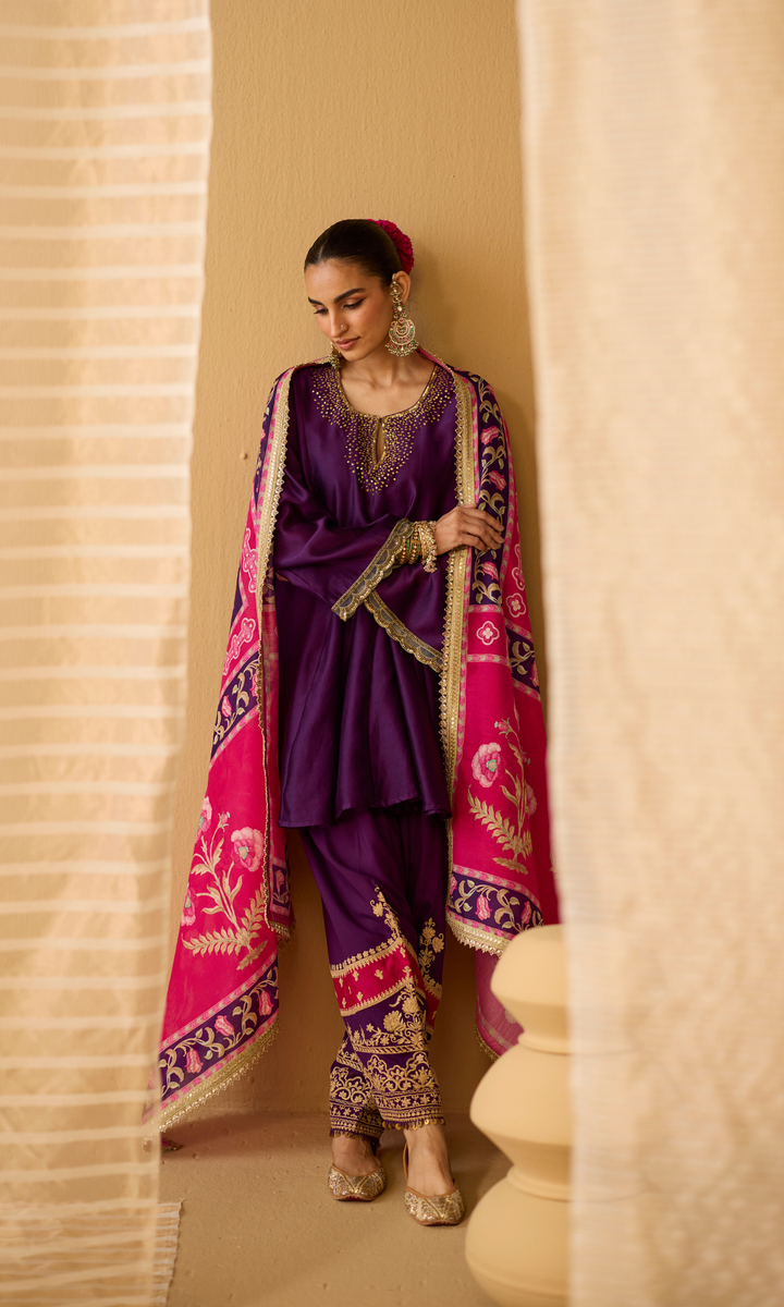 Roya Set- Chanderi Embroidered Kurta & Salwar with a Floral Dupatta (set of 3)