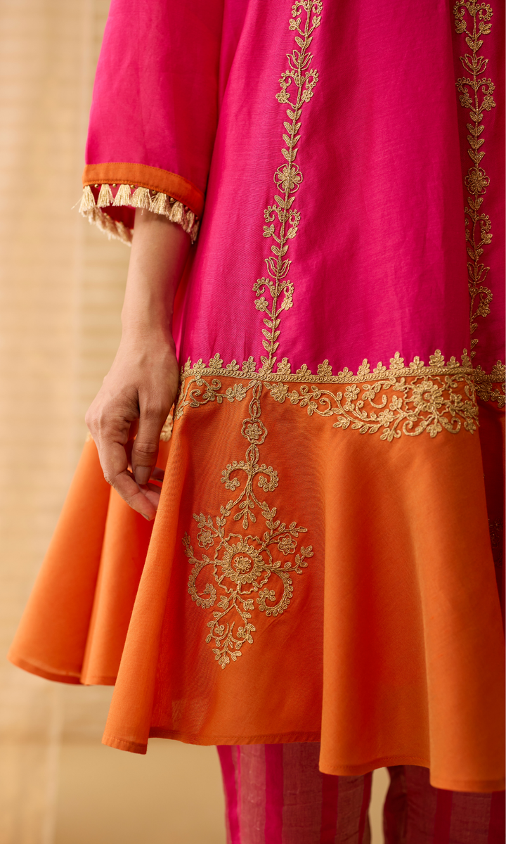 Soraya Set- Chanderi Embroidered Kurta with Tissue Pants