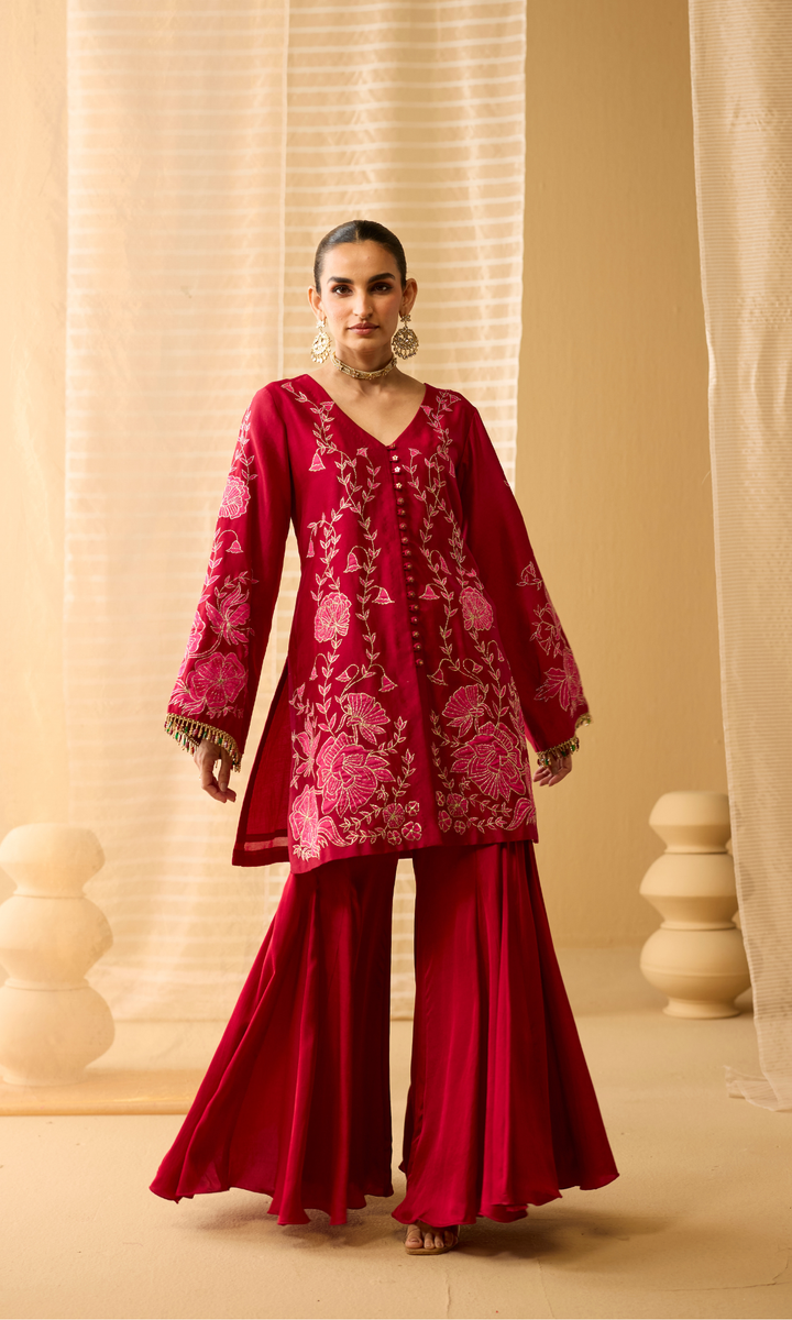 Liyana Set- Chanderi Embroidered Kurta with Satin Sharara and Mukaish Dupatta (set of 3)
