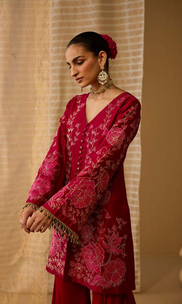 Liyana Set- Chanderi Embroidered Kurta with Satin Sharara and Mukaish Dupatta (set of 3)