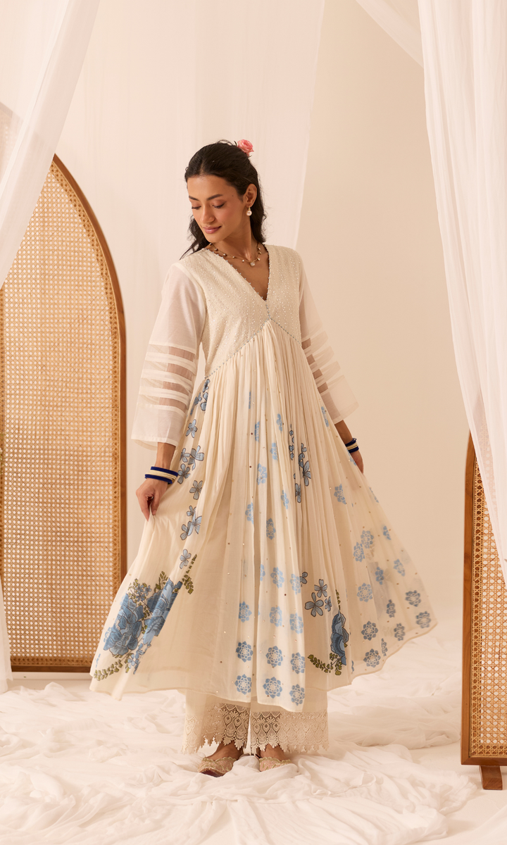 Aina Set- Chanderi & Mulmul Printed Floral Anarkali (set of 3)