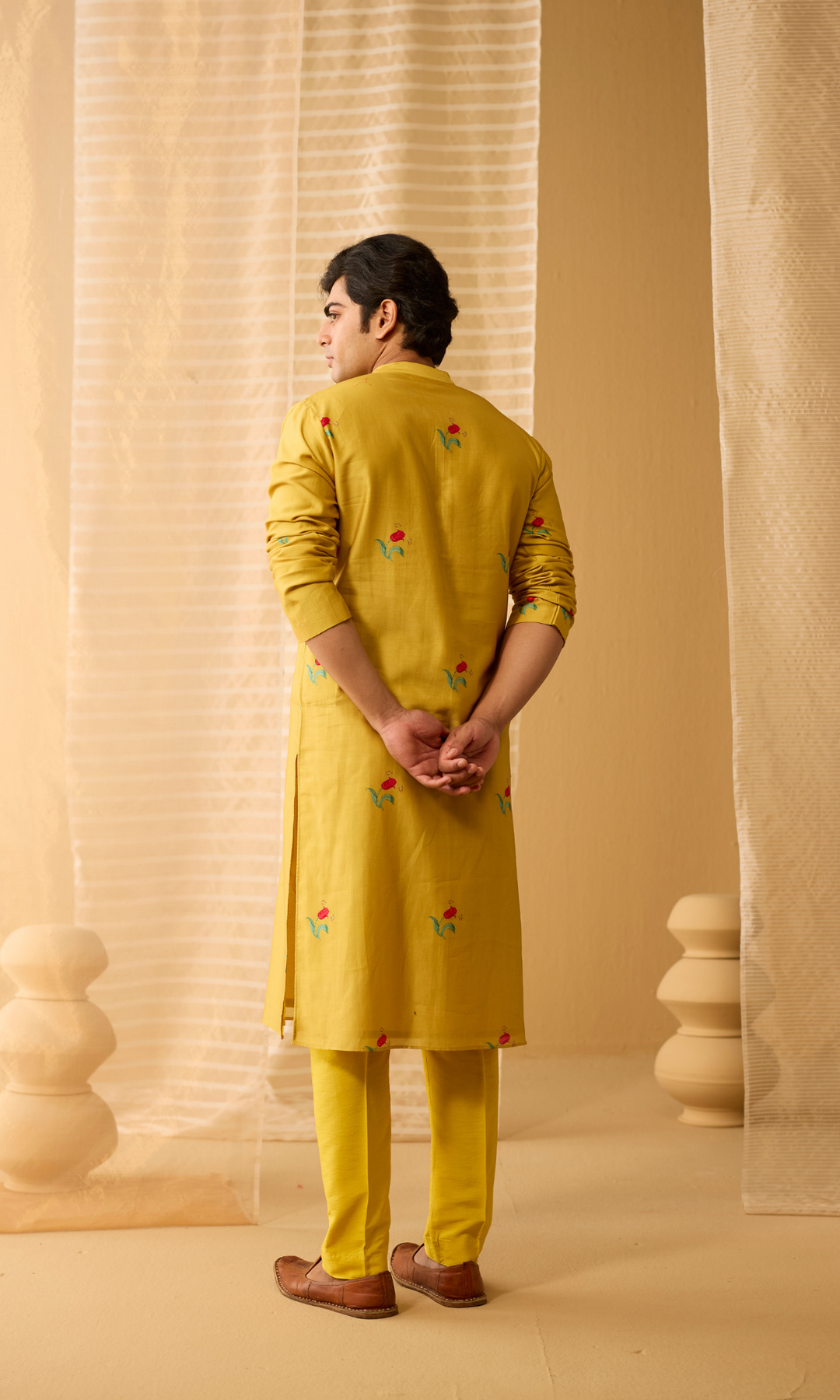 Aayan Set