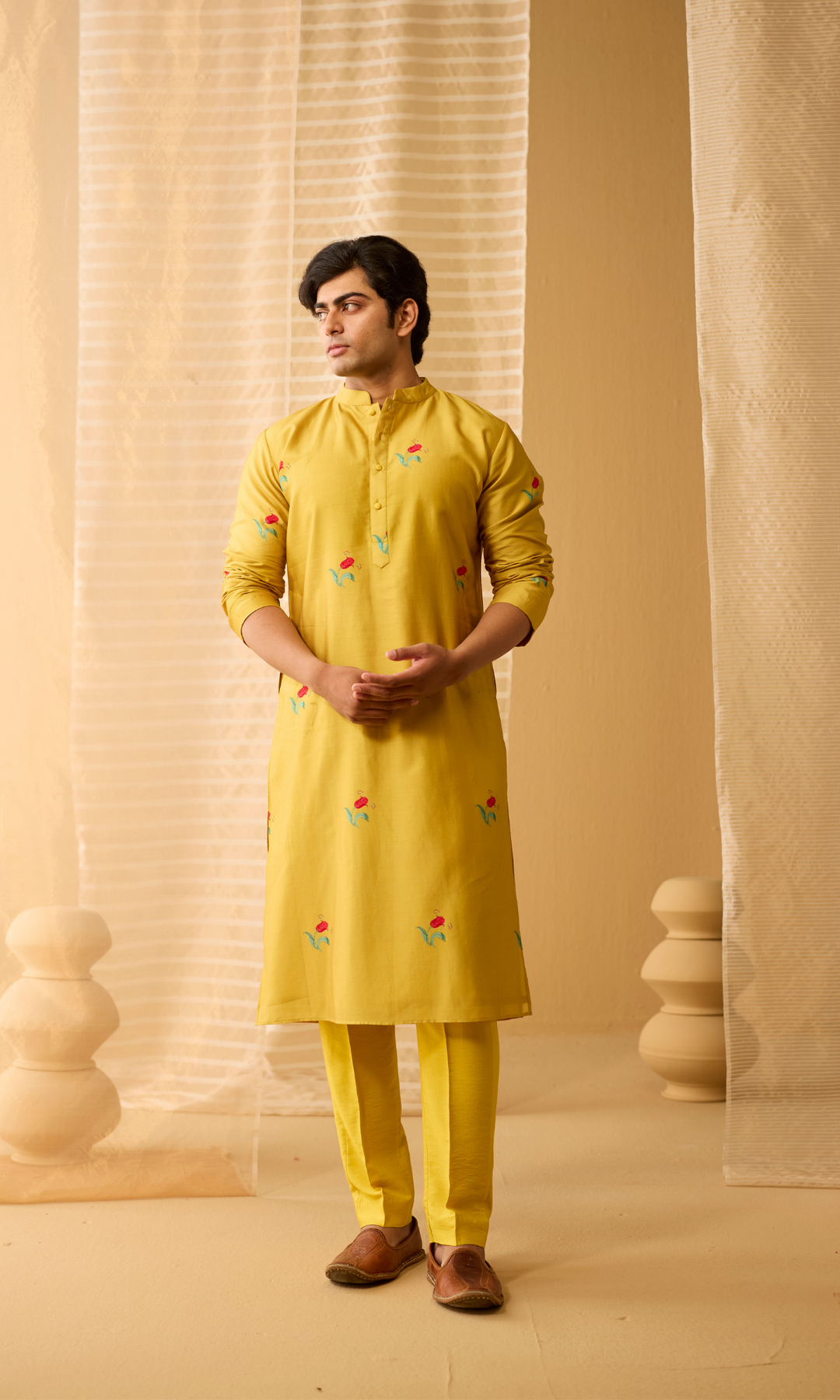 Aayan Set