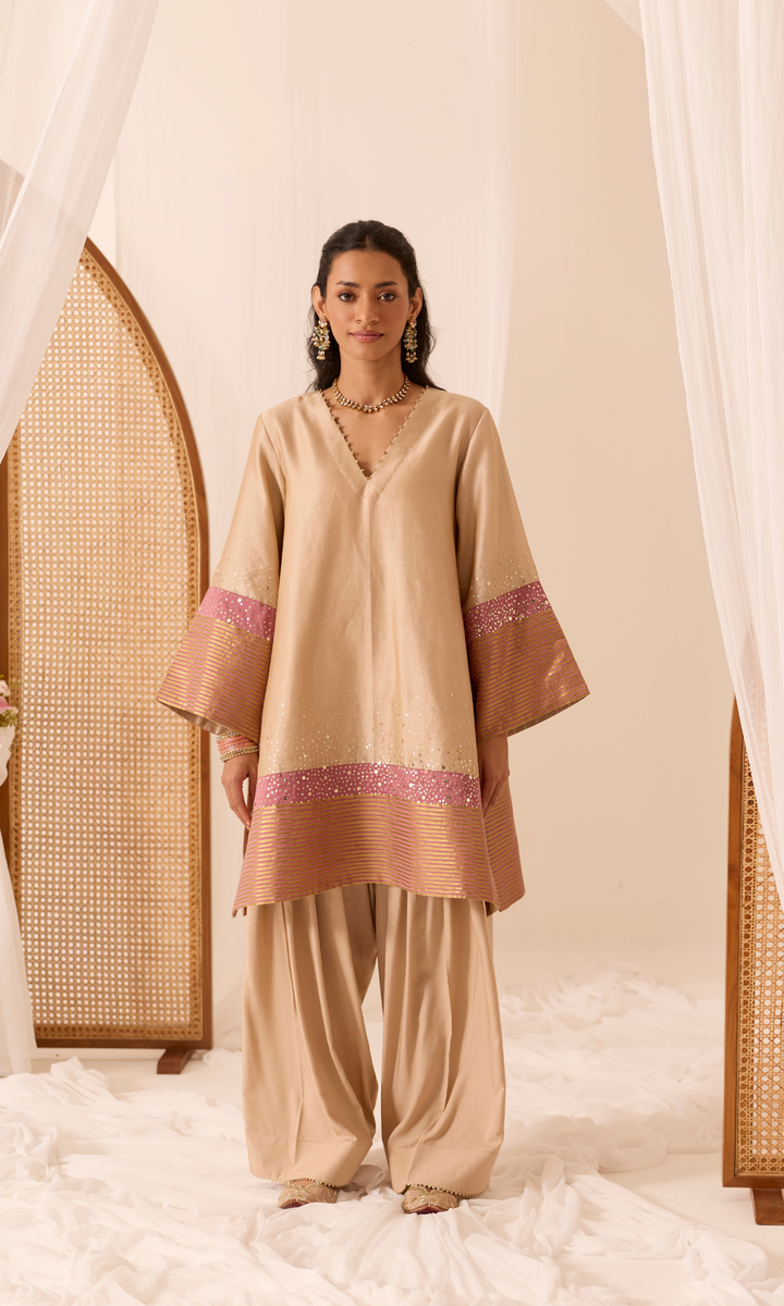 Mandara Set- Gota Kurta & Farshi with Block Printed Dupatta (set of 3)
