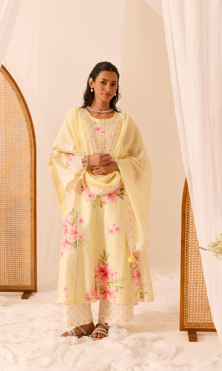 Ameera Set- Digitally Printed Chanderi Floral Kurta (set of 3)