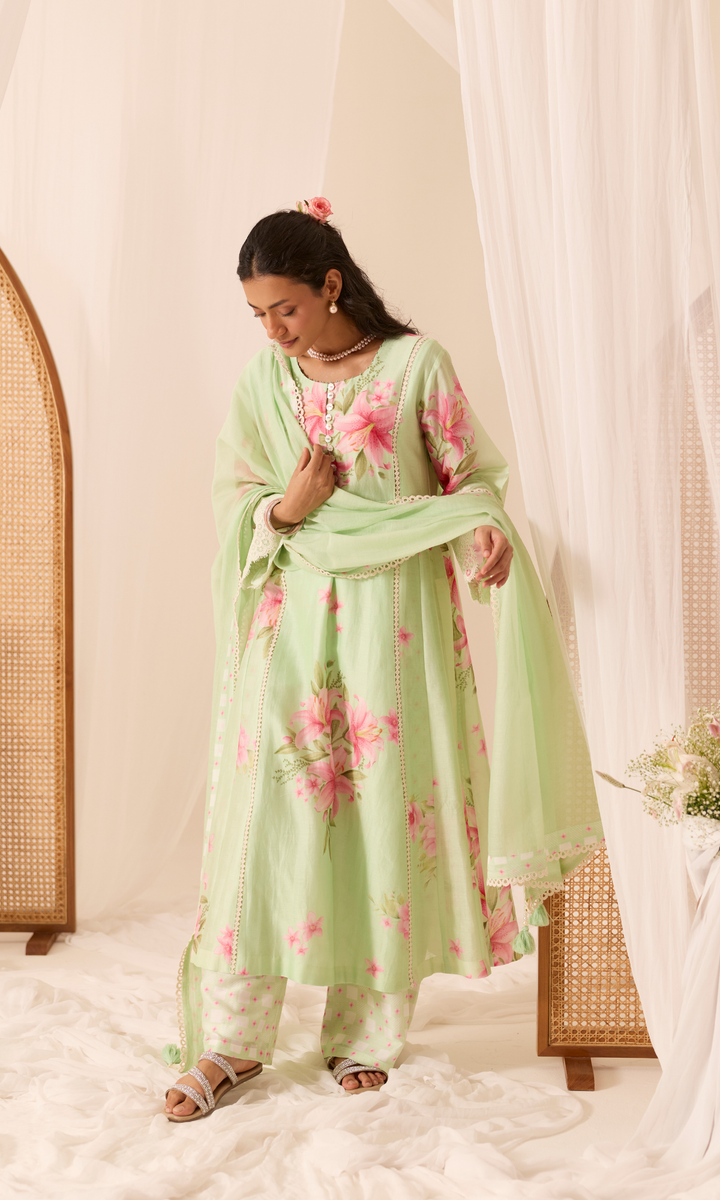 Ameera Set- Digitally Printed Chanderi Floral Kurta (set of 3)