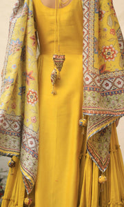 Firdaus Dupatta