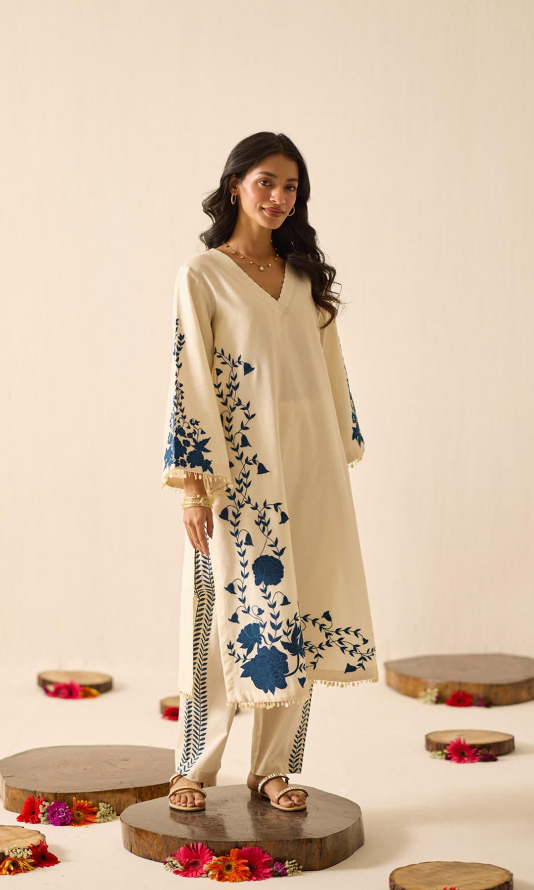 Evaarah Set- Embroidered Patchwork Chanderi Kurta Set (Set of 3)