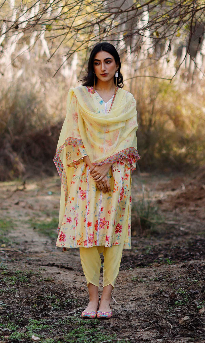 Miraal Set- Periwinkle chanderi hand embroidered kurta with dhoti and dupatta (set of 3)