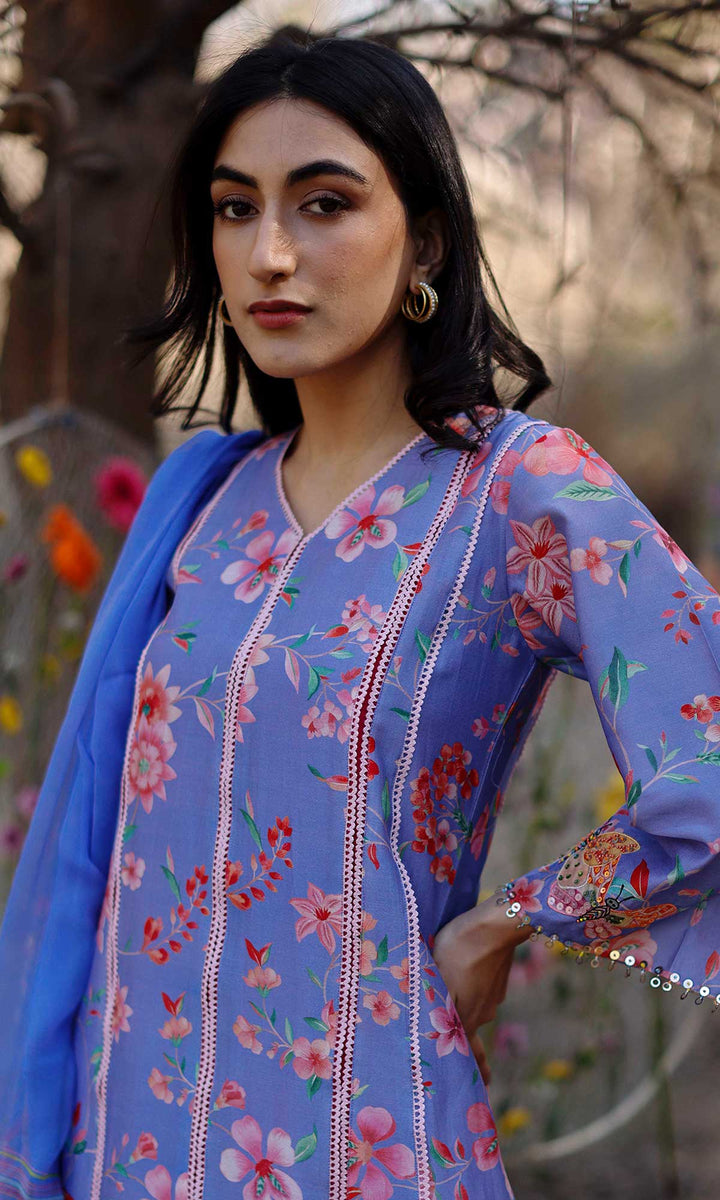 Miraal Set- Periwinkle chanderi hand embroidered kurta with dhoti and dupatta (set of 3)