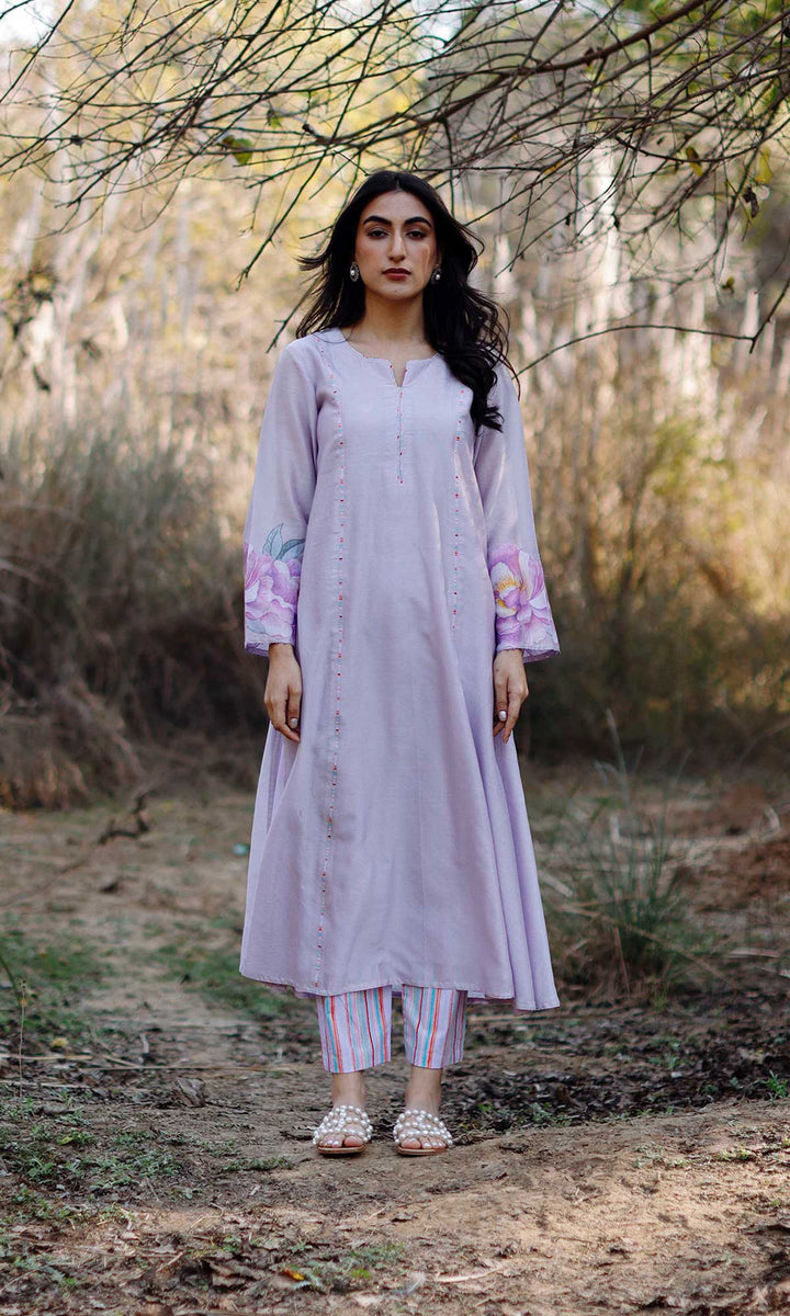 Aafreen Set- Lilac chanderi patchwork kurta with pants and dupatta (set of 3)