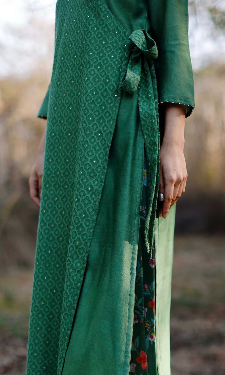 Aynoor Set- Olive jamdani chanderi wrap kurta with printed Pants (set of 2)