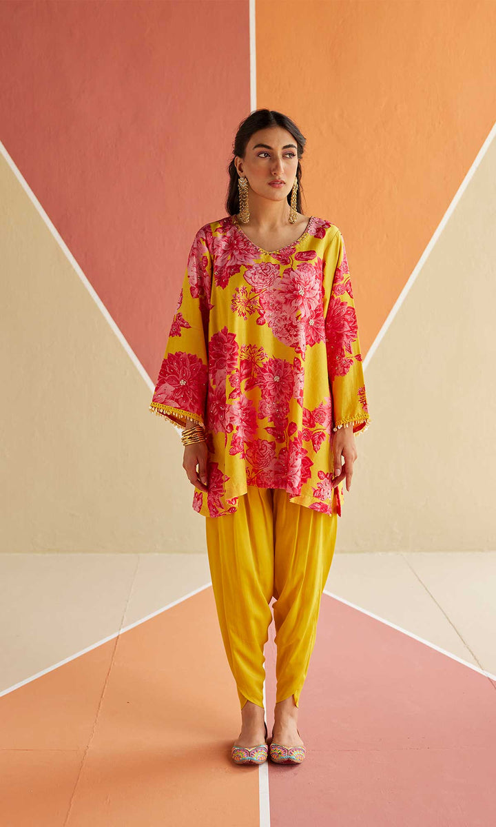 Sidra Set- Yellow chanderi hand embroidered oversized kurta with dhoti (set of 2)