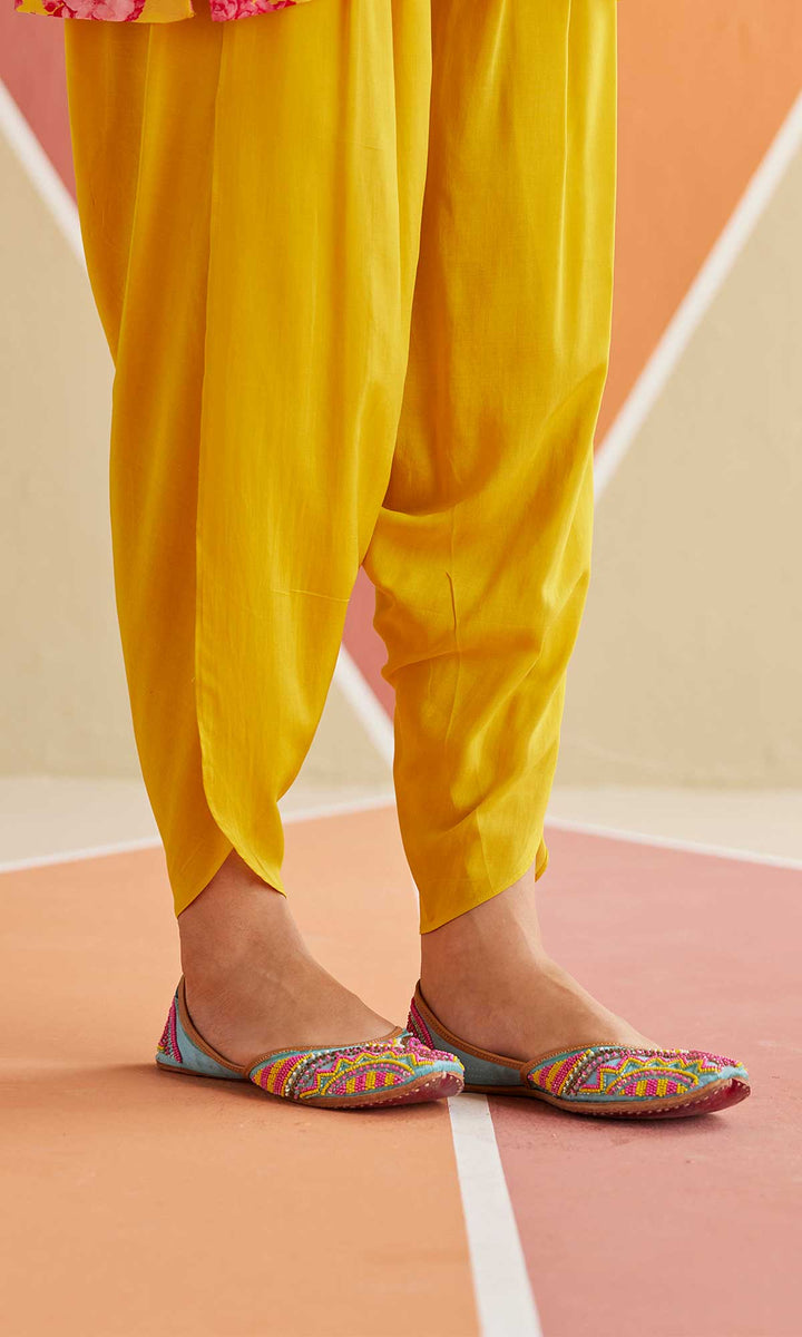 Sidra Set- Yellow chanderi hand embroidered oversized kurta with dhoti (set of 2)