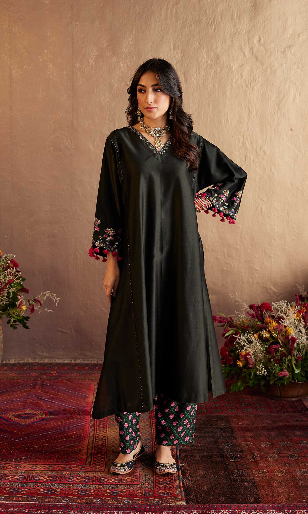 Maryam Set- Black chanderi hand embroidered kaftan with printed pants (set of 2)