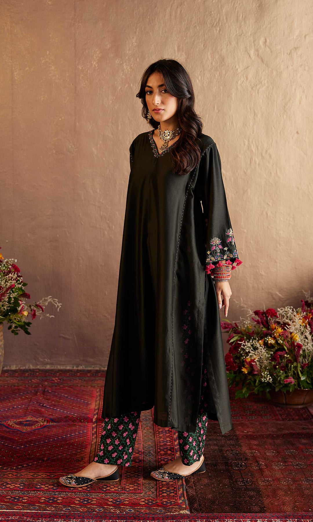 Maryam Set- Black chanderi hand embroidered kaftan with printed pants (set of 2)