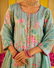 Samira Kurta