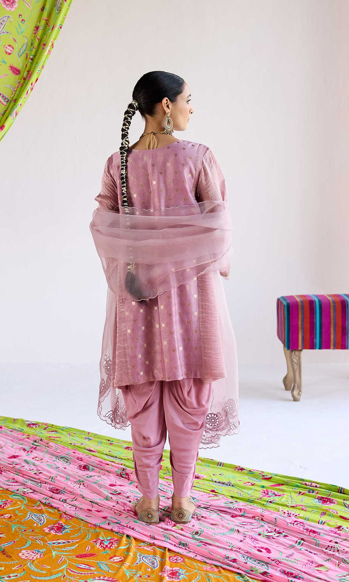 Nura Set