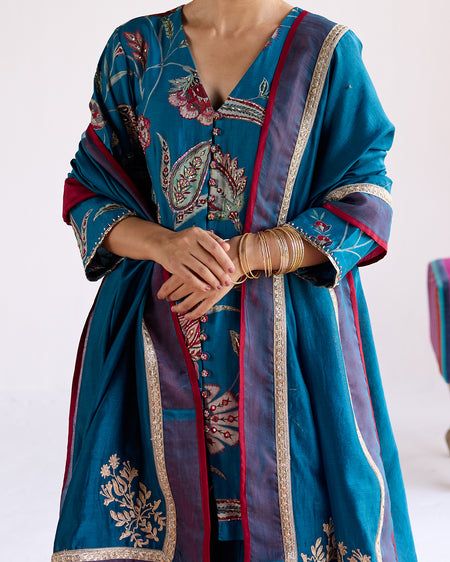 Aamira  Dupatta