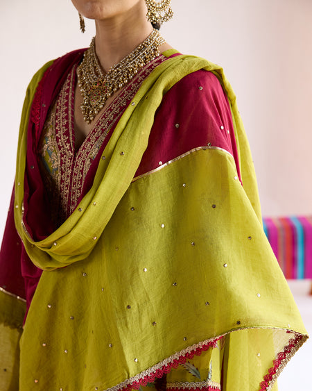 Yara Dupatta