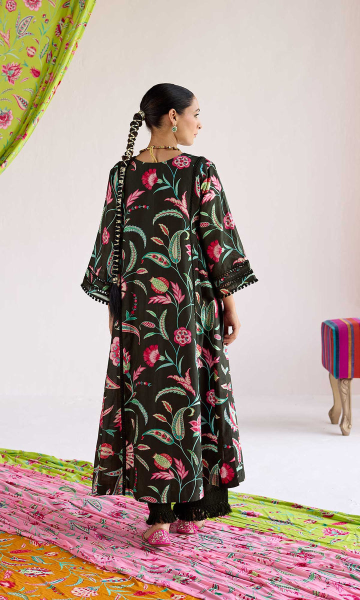 Amani Set- Dark Green chanderi loose fit kurta with pants and dupatta (set of 3)