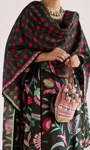 Amani Set- Dark Green chanderi loose fit kurta with pants and dupatta (set of 3)