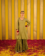 Farzana Kurta