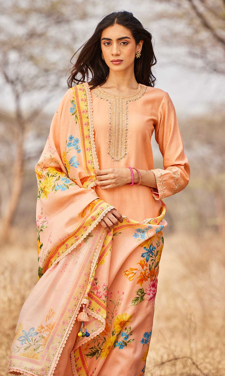 Manara Set- Mustard chanderi hand embroidered kurta with pants and dupatta (set of 3)