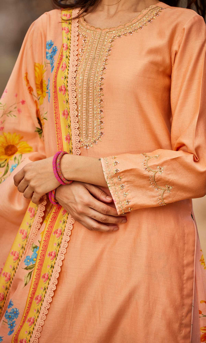 Manara Set- Mustard chanderi hand embroidered kurta with pants and dupatta (set of 3)