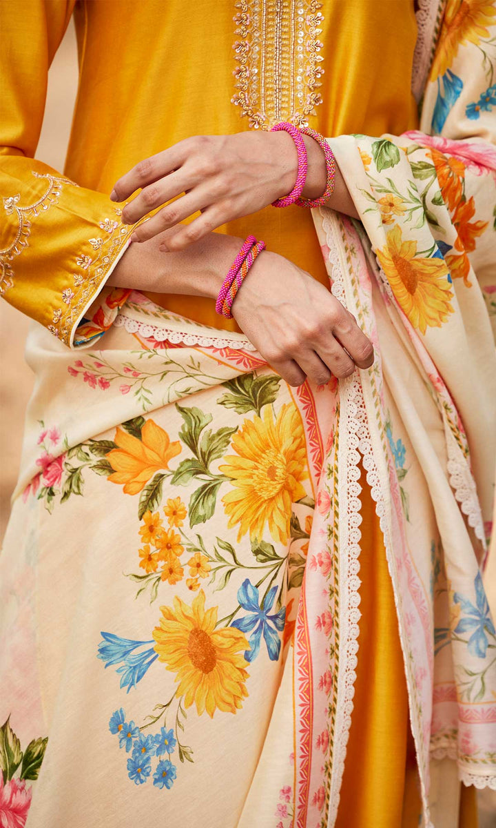 Manara Set- Mustard chanderi hand embroidered kurta with pants and dupatta (set of 3)