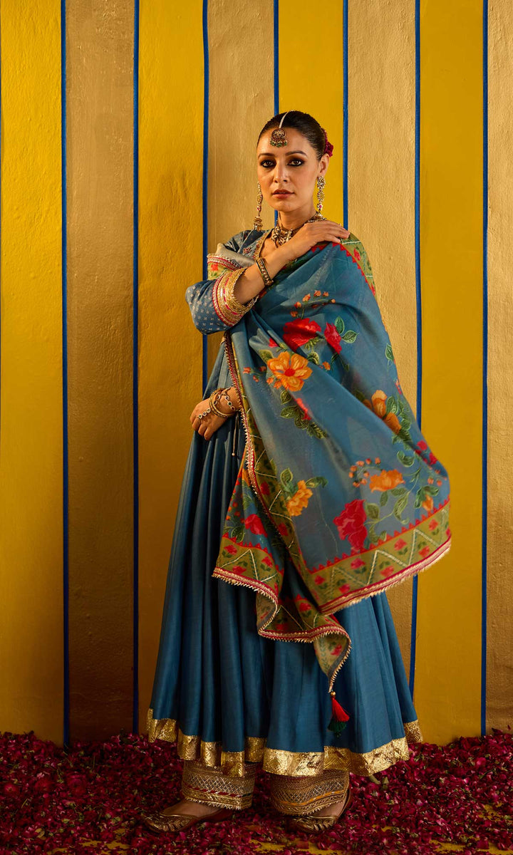 Laila Dupatta