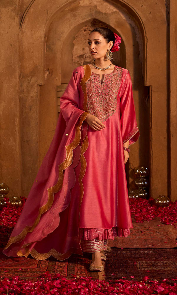 Tamara Set- Salmon Pink chanderi hand embroidered double layered kalidar kurta set with dupatta (set of 4)