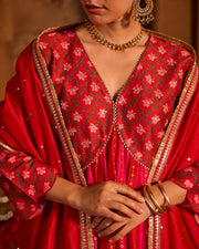 Nimrah Dupatta