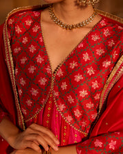 Nimrah Kurta