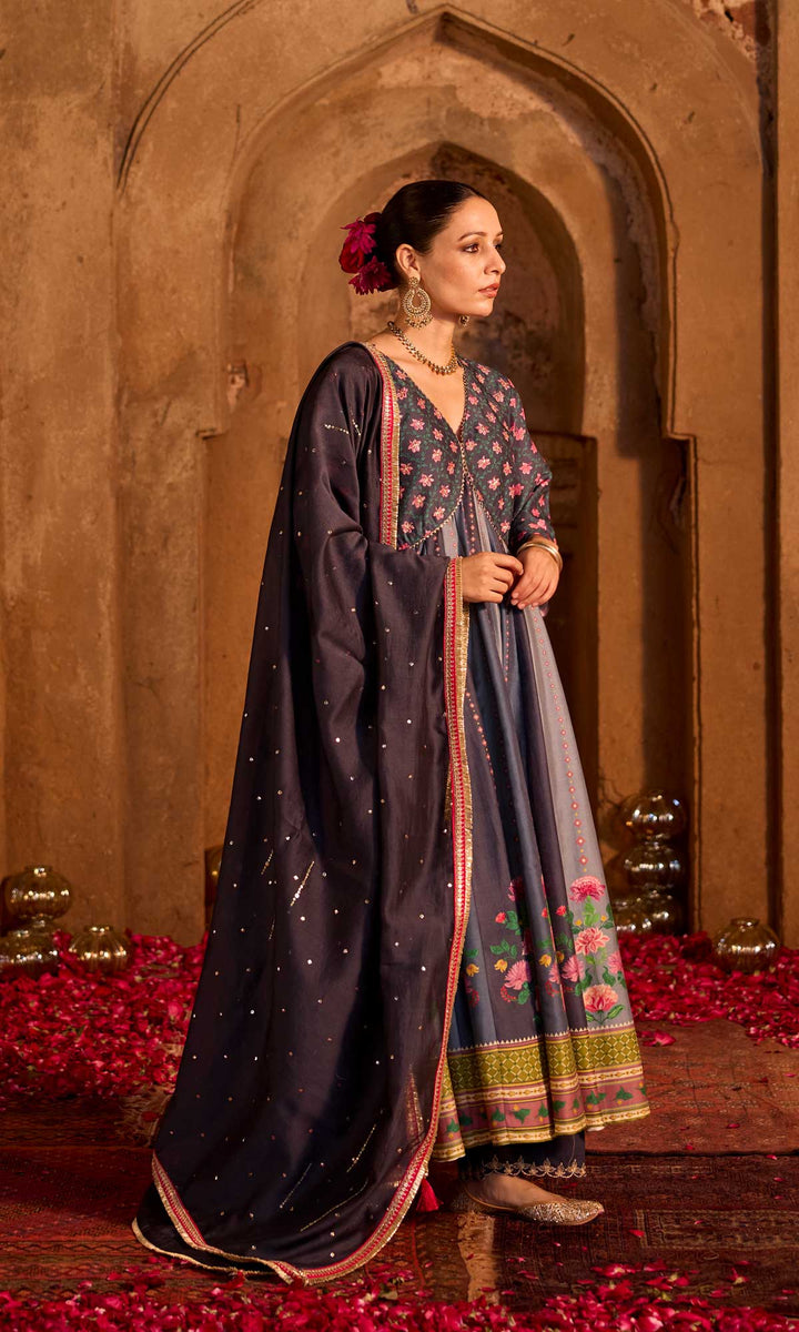 Nimrah Dupatta