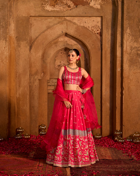 Aabidah- Pink hand embroidered chanderi lehenga with blouse and organza dupatta (set of 3)