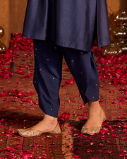 Maleeka Dhoti