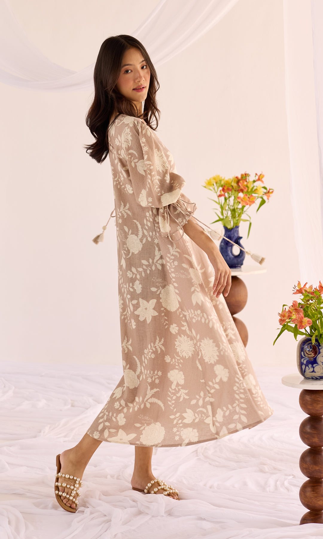 Mia- Digitally printed linen dress with puff sleeves