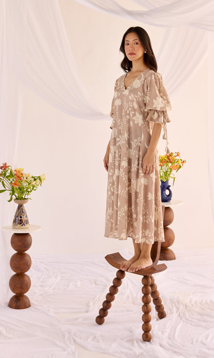 Mia- Digitally printed linen dress with puff sleeves