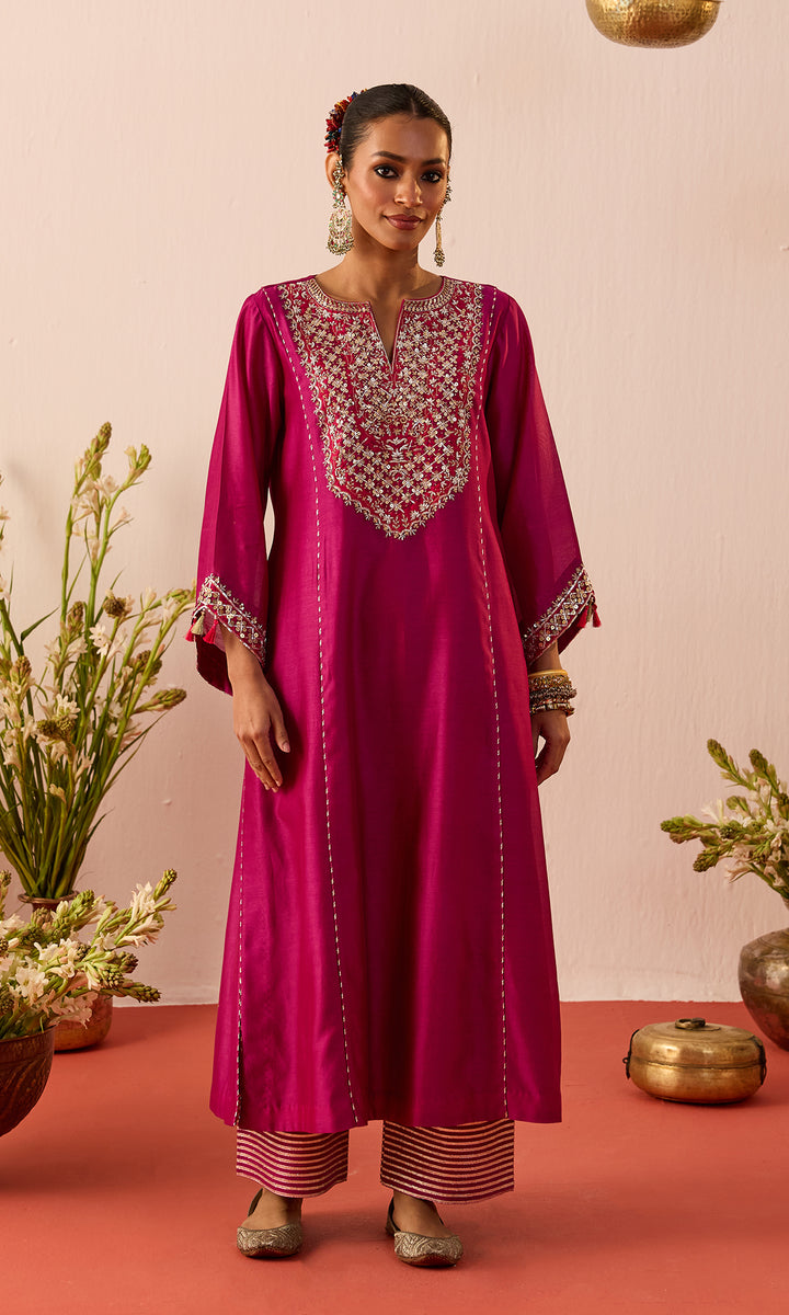 Zarmina Set- Purple Chanderi Kalidar Kurta with Pants and Dupatta (set of 3)