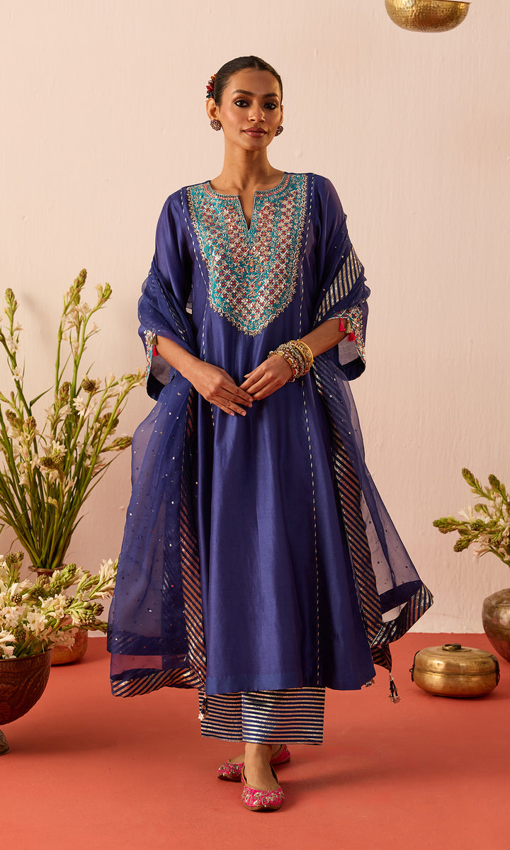 Zarmina Set- Purple Chanderi Kalidar Kurta with Pants and Dupatta (set of 3)