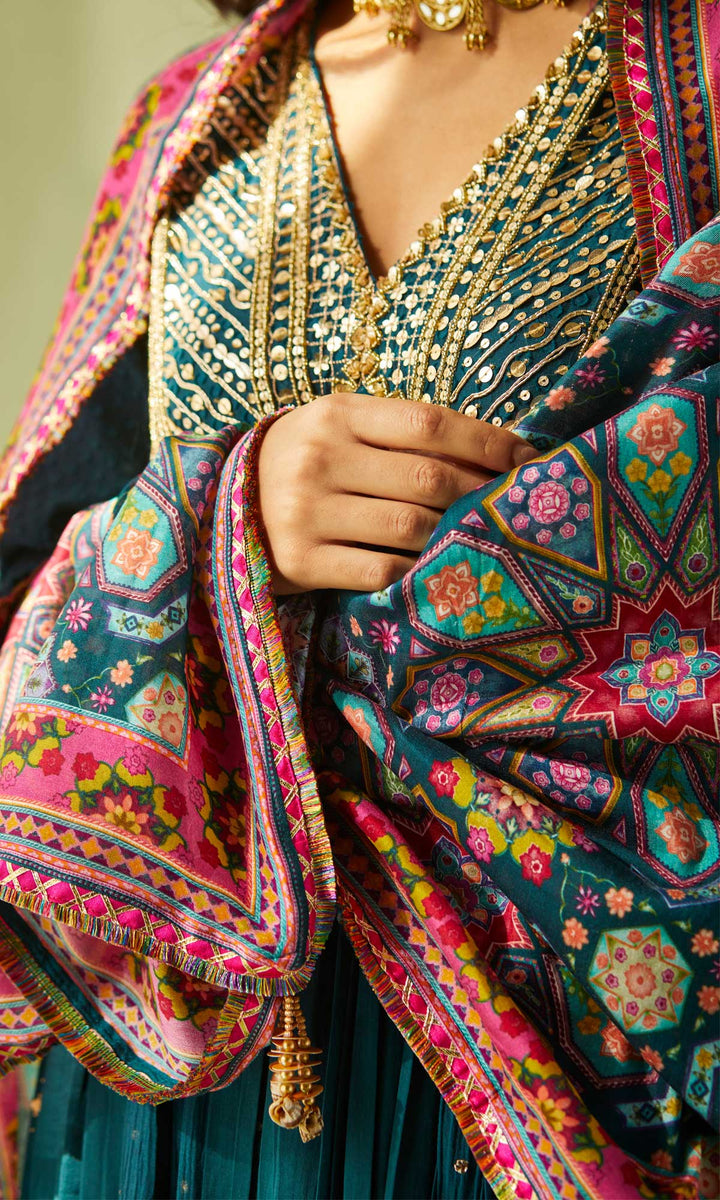 Aafiya  Dupatta