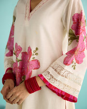 Mahida Kurta